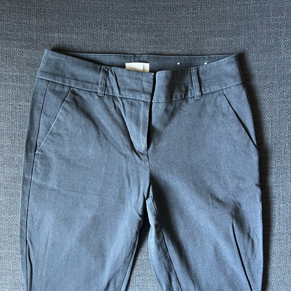 LOFT Gray Skinny Ankle Pants